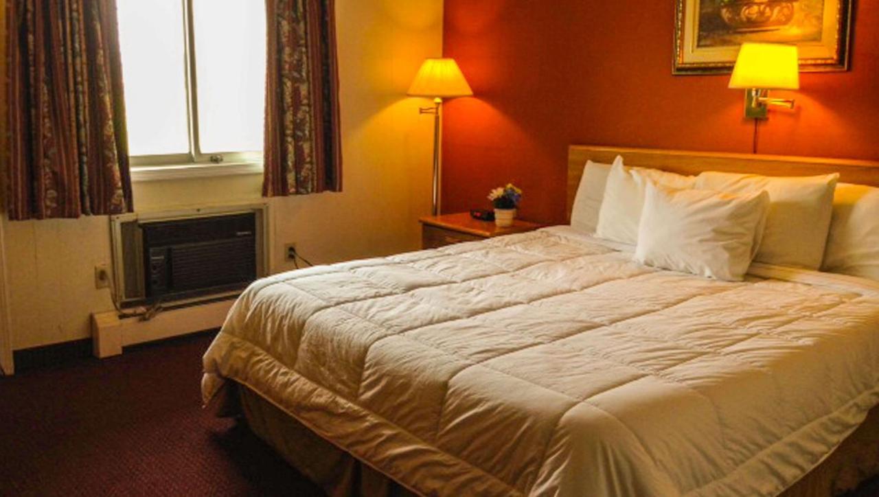 Rodeway Inn Manchester Esterno foto