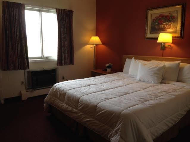 Rodeway Inn Manchester Esterno foto